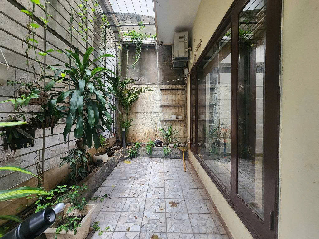 (Hiếm) Nhà phố Tây Hồ- Quảng An, nhà dân xây - phố người nước ngoài ở , 73m2 giá 19 tỷ.