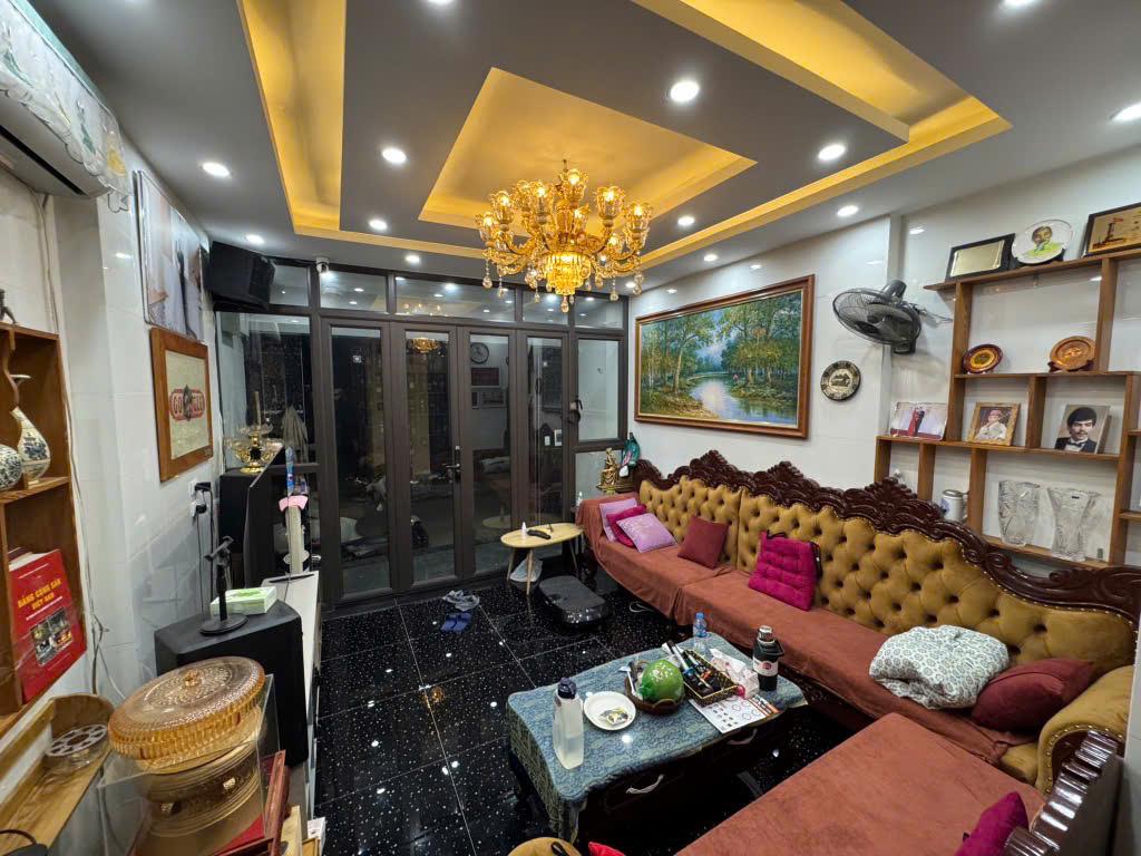 Tư Đình - Long Biên - Dân xây - Kinh doanh - Ô tô tránh - chỉ 11.1 tỷ