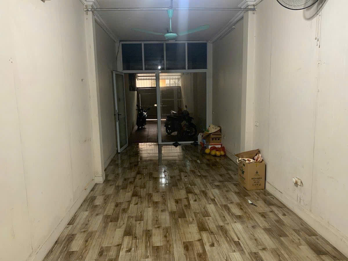 BÁN NHÀ BỒ ĐỀ 171M², MT 3.5M, 17 TỶ, LONG BIÊN SIÊU PHẨM Ô TÔ 7 CHỖ VÀO NHÀ – CÁCH HỒ 30M – MẶT NGÕ Ô TÔ THÔ