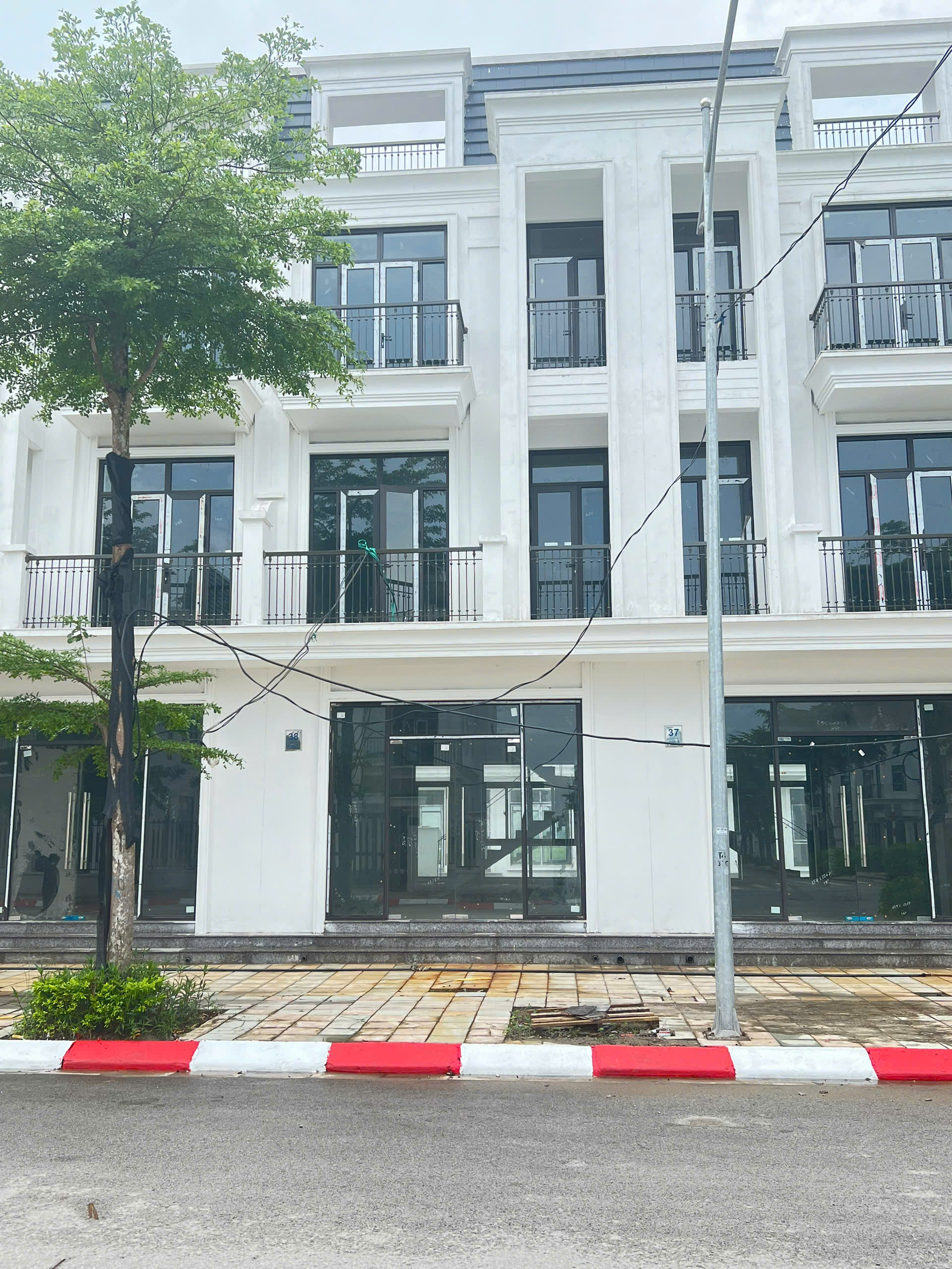 CHÍNH CHỦ BÁN GẤP CĂN GÓC NHÀ VƯỜN 4 TẦNG TẠI KĐT HUD MÊ LINH, XÃ THANH LÂM, HUYỆN MÊ LINH, HÀ NỘI CHỈ NHỈNH 15 TỶ