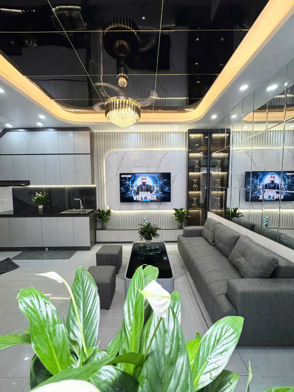 Phố KIM MÃ- ĐỘI CẤN - 5 Tầng Khung Bê Tông MỚI CỨNG DT 30m, 5 tầng, mt 3.2m, 6.88 tỷ.