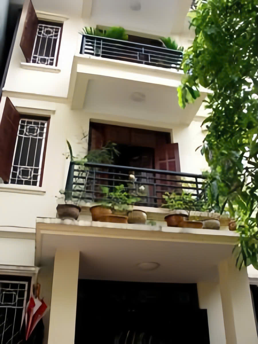 CHỦ NHÀ NGƯỜI PHÁP CHO THUÊ PHÒNG RIÊNG TRONG BIỆT THỰ TẠI BA ĐÌNH, HÀ NỘI