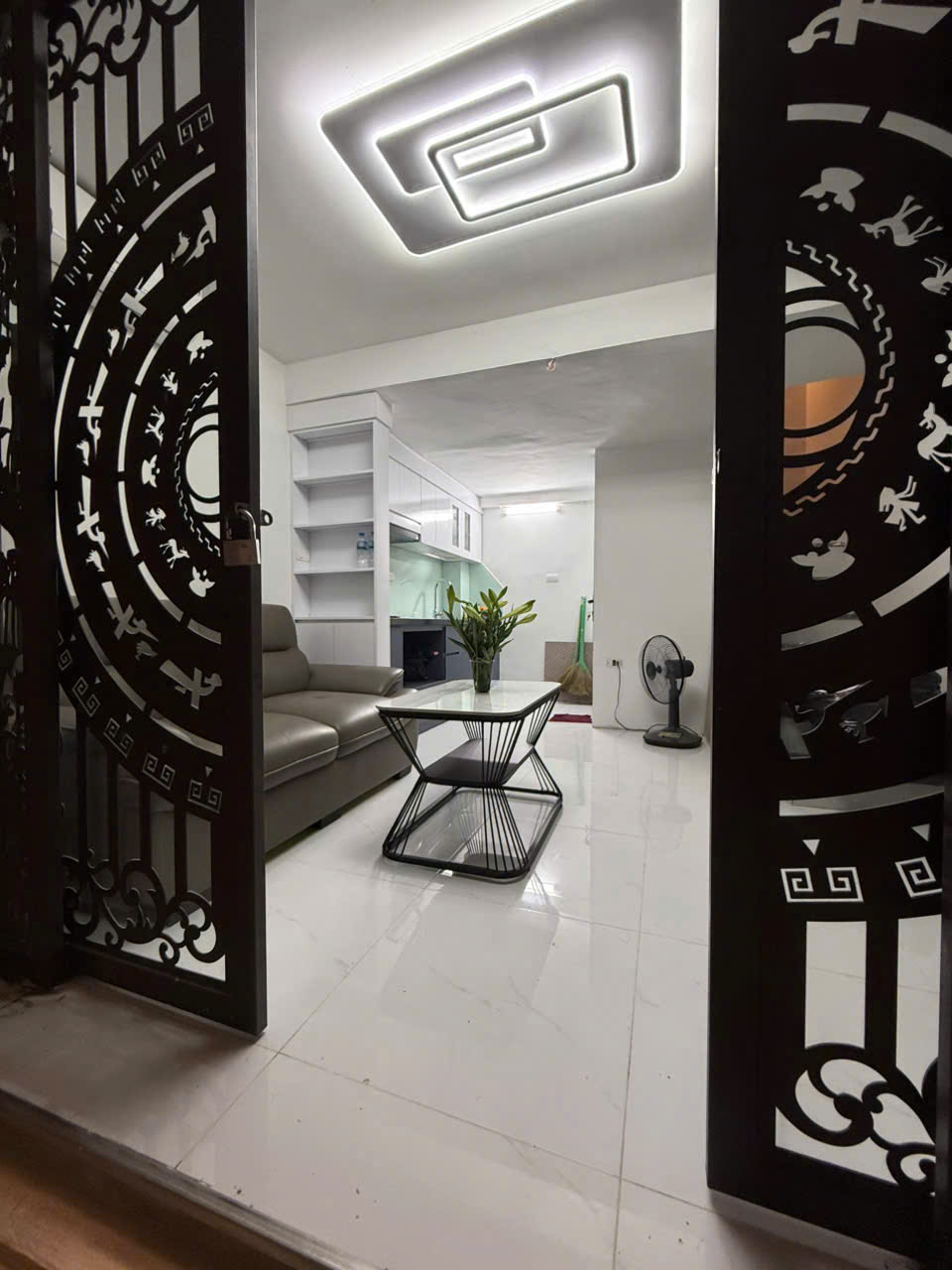 Bán nhà phố Hạ Đình Thanh Xuân 30m 5 tầng 3 ngủ