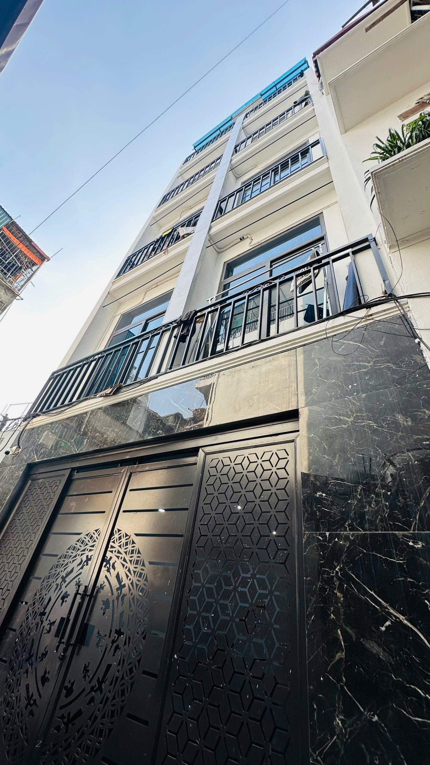 Bán nhà phố Khương Trung Thanh Xuân 30m 5 tầng 3 ngủ