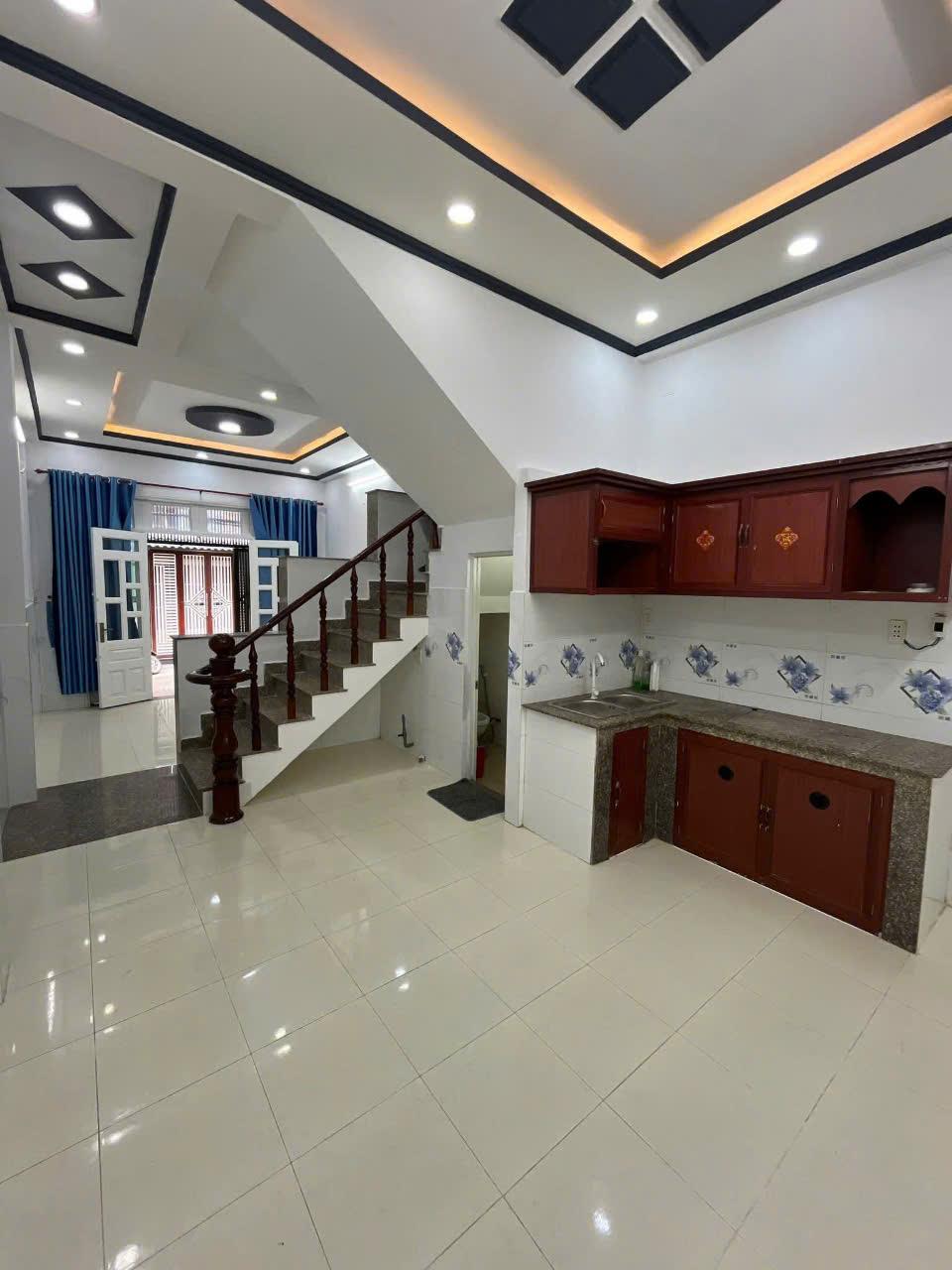 CẦN BÁN NHÀ 1 TRỆT 1 LẦU - ĐƯỜNG SỐ 10, kp15 BHH A - CHỈ 4.5 TỶ