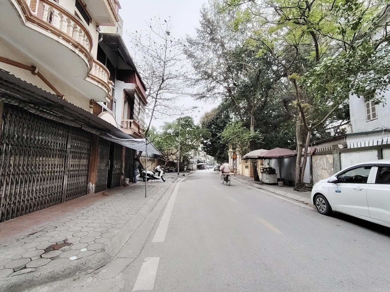 *** NHỈNH 11₫ CÓ NGAY 100m2 TẠI NGUYỄN VĂN CỪ -LONG BIÊN. HIỆN TẠI ĐÃ CÓ NHÀ 4 TẦNG* (65M2)+SÂN RỘNG.