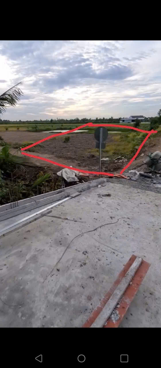 CHÍNH CHỦ CẦN BÁN GẤP LÔ ĐẤT VỊ TRÍ ĐẸP XÃ TÂN BỬU - HUYỆN BẾN LỨC - TỈNH LONG AN