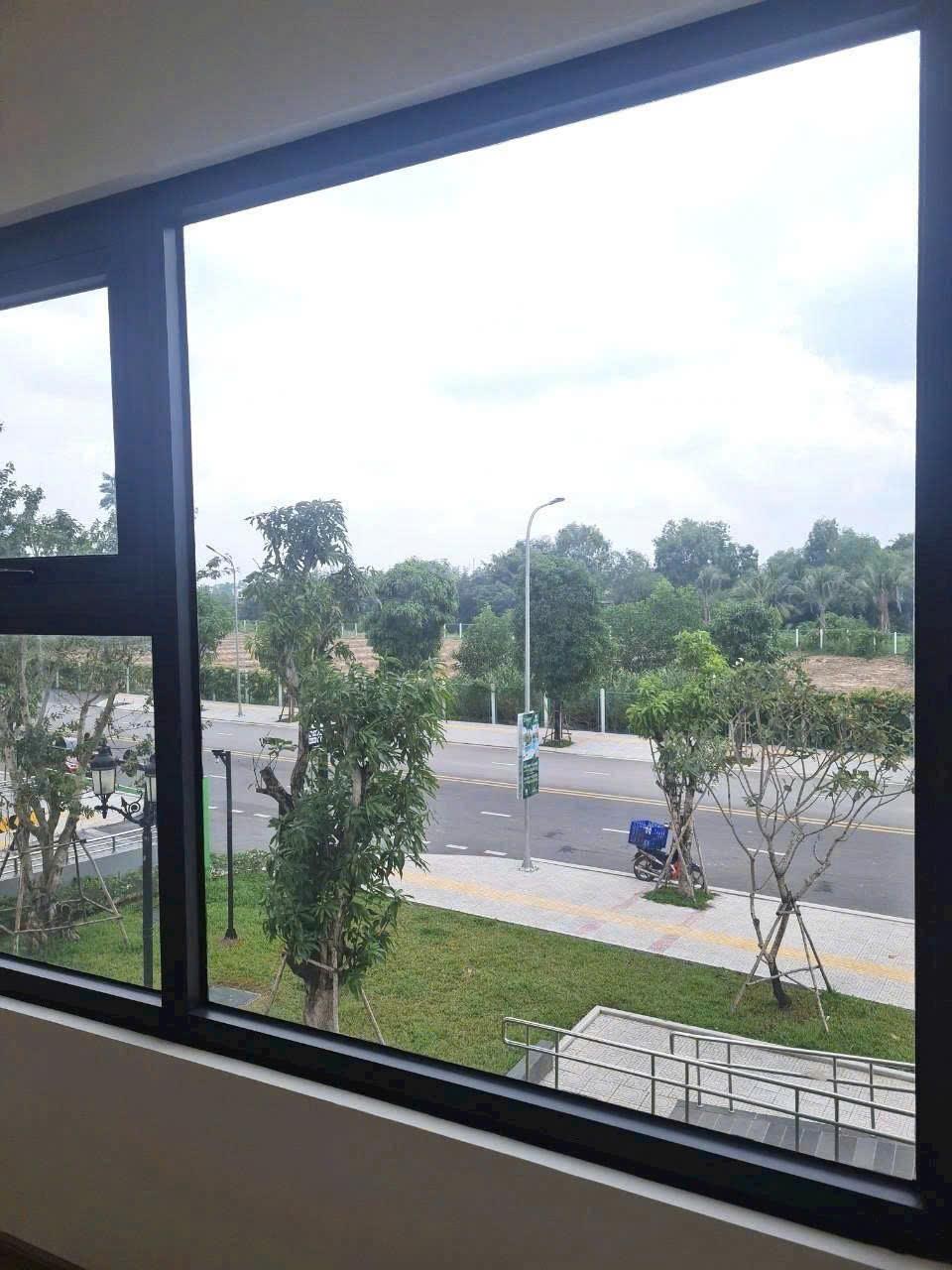 BÁN GẤP – CĂN HỘ 2PN+ ĐÃ CÓ SỔ HỒNG TẠI VINHOMES GRAND PARK