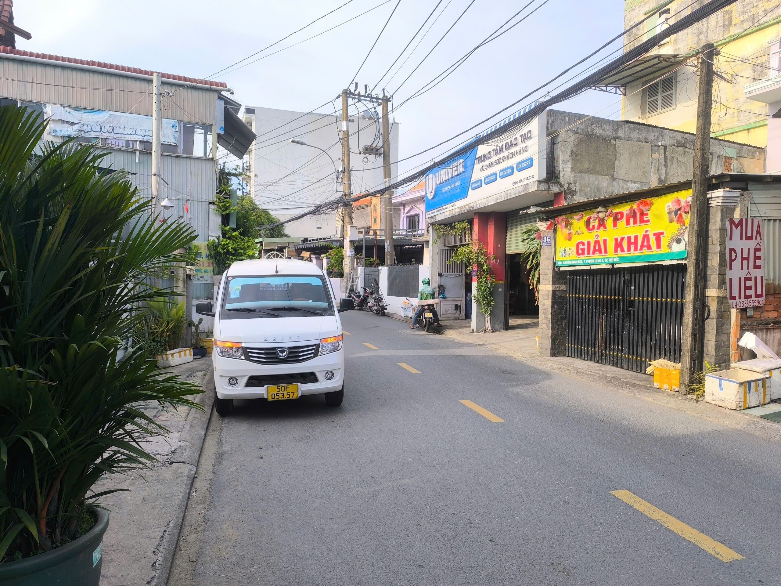 Bán nhà mặt phố Nam Hòa, P. Phước Long A, Q.9, 170m2, 14.8 tỷ, 4 tầng