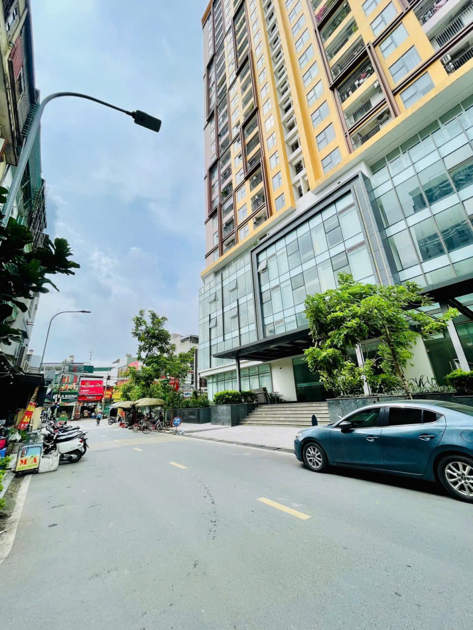 BÁN NHÀ, PHÂN LÔ, Ô TÔ TRÁNH, ĐỊNH CÔNG- HOÀNG MAI, 54 M2, MT 4 M, GIÁ 18,8 TỶ.