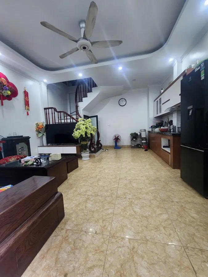 BÁN NHÀ ĐA SỸ - HÀ ĐÔNG – NHÀ 4 TẦNG DÂN XÂY - 3 NGỦ - FULL NỘI THẤT - Ở NGAY – DT 35M2 - GIÁ 5.35 TỶ