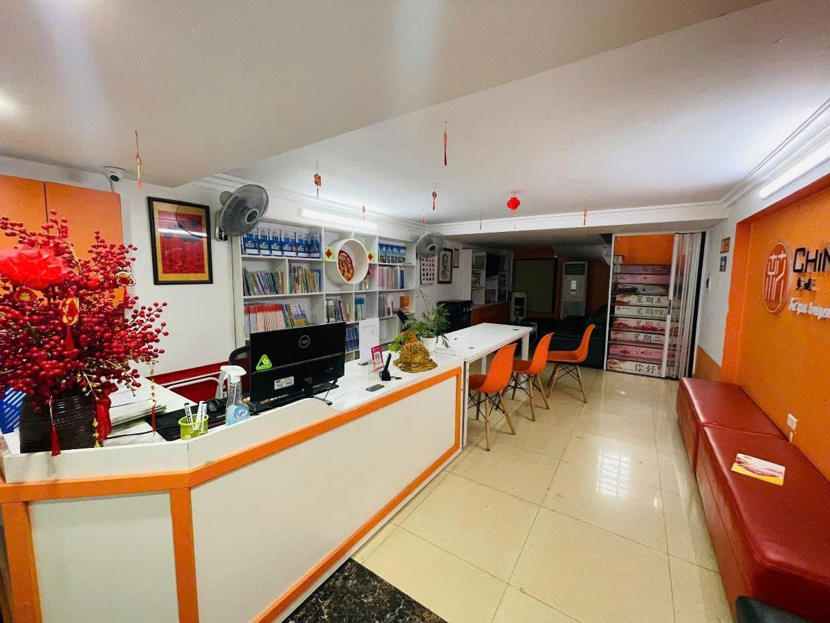 Bán Nhà Mặt phố Chùa Bộc Đống Đa 50m2 5 tầng mặt tiền 3.5m