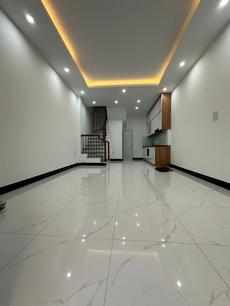 Bán nhà Nghĩa Tân 59m2, 4T, MT 5.3m, ngõ ôto tránh, KD, 19.5 tỷ