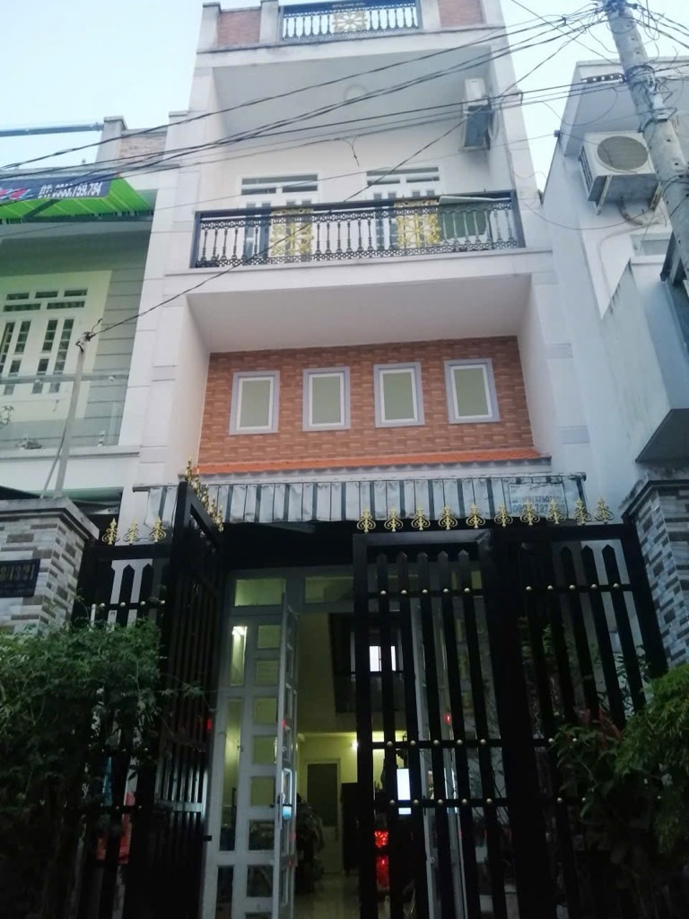 Bán nhà 3 tầng 68m² (4x17), hẻm xe tải Lê Đình Cẩn, Ngay Chiến Lược, chỉ hơn 3 tỷ