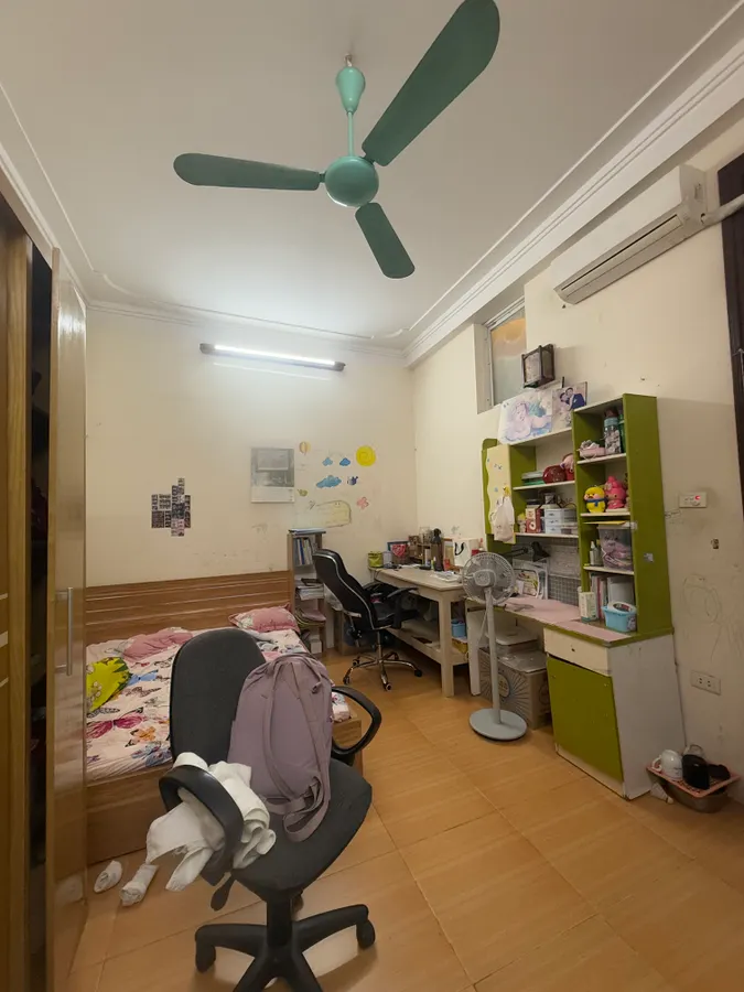 BÁN NHÀ HIẾM NGHĨA ĐÔ, ĐƯỜNG THÔNG THOÁNG Ô TÔ VÀO TẬN CỬA, KINH DOANH TỐT.