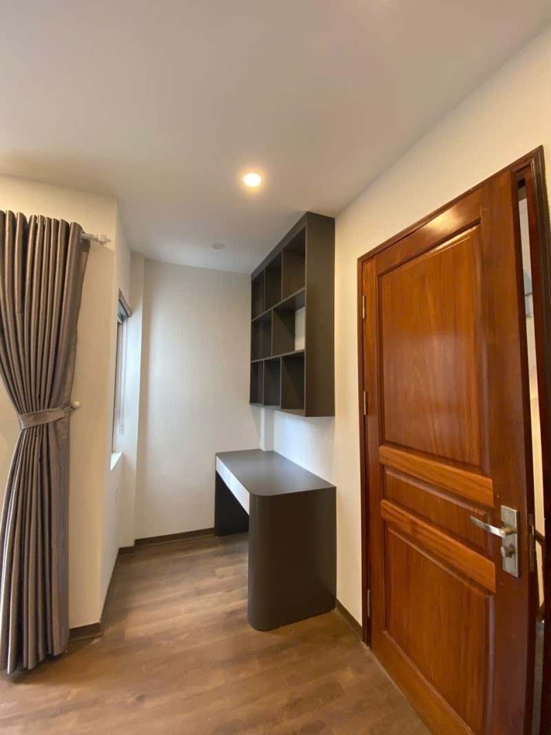 CHÍNH CHỦ CẦN BÁN NHÀ 5 TẦNG MỚI XÂY - PHÚC LỢI, LONG BIÊN