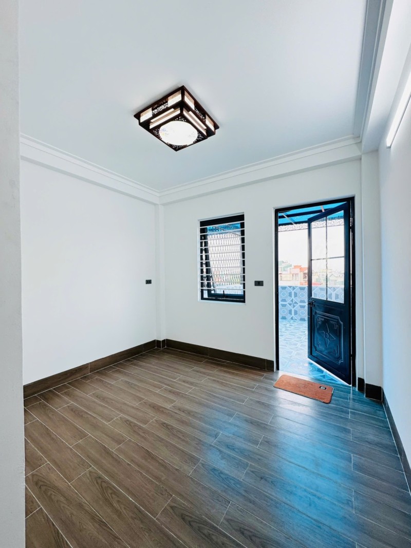 BÁN NHÀ 6 TẦNG – NGỌC THỤY, LONG BIÊN – 9.6 TỶ