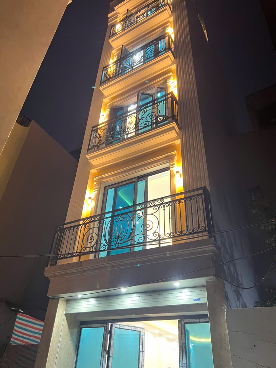 NHÀ CHÍNH CHỦ - GIÁ TỐT - Vị Trí Đẹp Tại Ngọc Thuỵ, Long Biên, TPHN