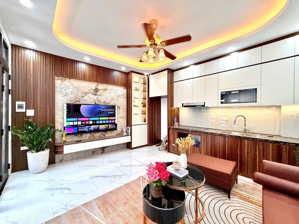 NHÀ MỚI - HOÀNG MAI- Ở NGAY - FULL NỘI THẤT