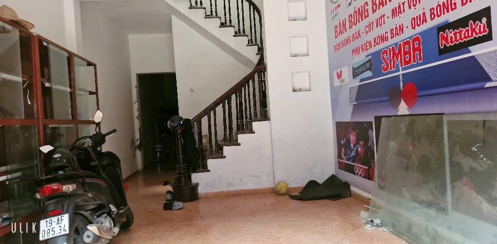 HIẾM - NỞ HẬU - DIỆN TÍCH LỚN - GẦN PHỐ - TÀU ĐIỆN TRÊN CAO - GIÁ 18,2 tỷ