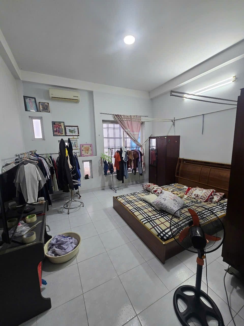 Bán nhà hẻm xe hơi Nguyễn Súy, 84m2, 3 tầng, chỉ 9.5 tỷ TL