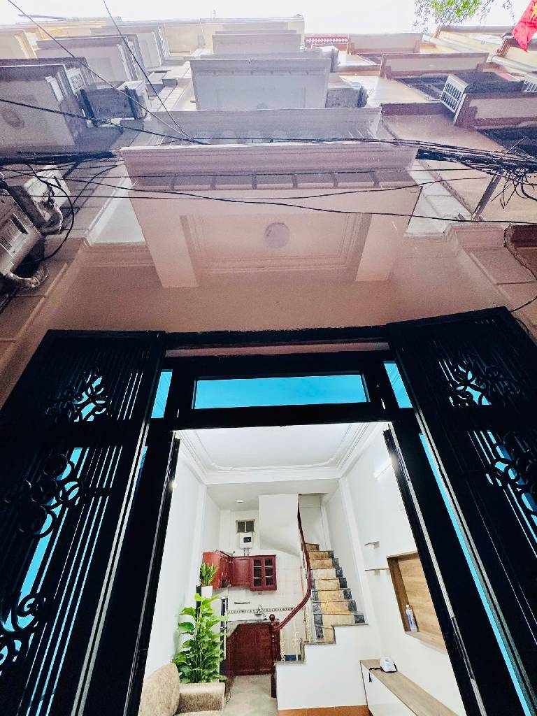 NHÀ PHÂN LÔ - CÁCH Ô TÔ VÀI BƯỚC CHÂN - 2 THOÁNG TRƯỚC SAU_ 5 TẦNG – 28/30M2 – 8,25 TỶ