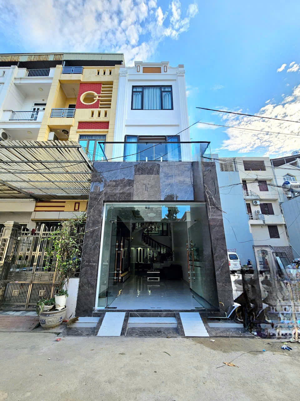 HOT !!! SỞ HỮU NGAY CĂN NHÀ ĐẸP - GIÁ TỐT - Vị Trí Đắc Địa Tại Ngô Gia Tự - Khu Văn Minh Cao Cấp