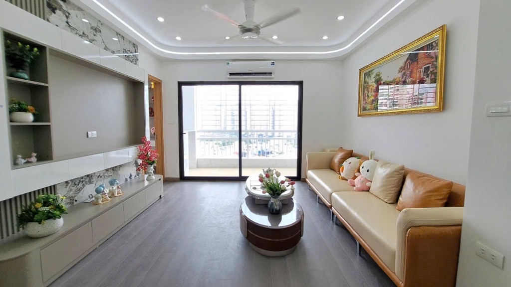 Bán CHCC Lê Văn Lương, Thanh Xuân, 2N 2Wc, 61m2, 5.5 tỷ(CGL)