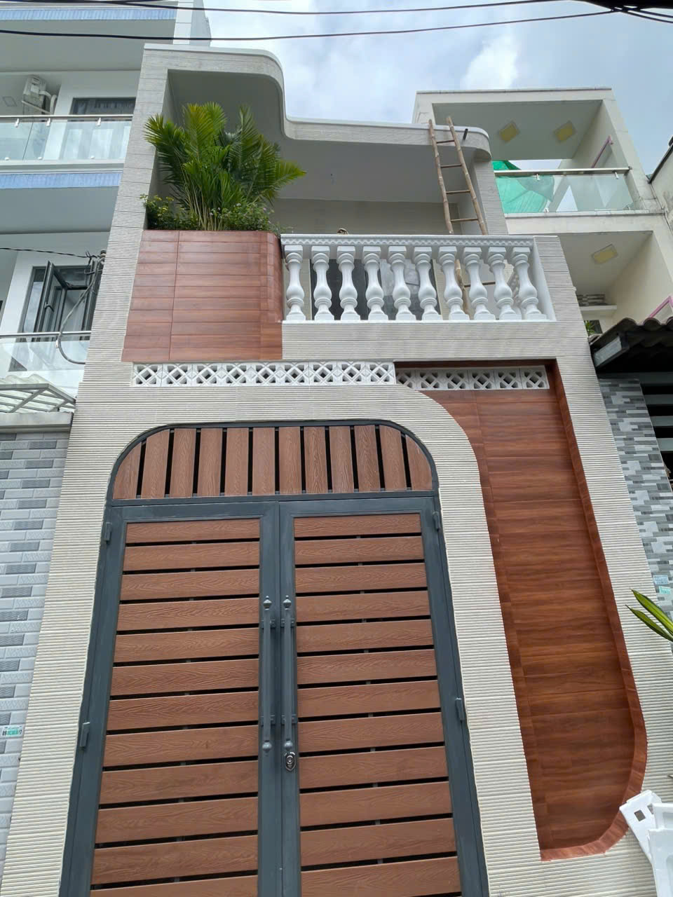 Cho thuê NNC hẻm 101 Bùi Minh Trực P5Q8. Giá 13,8 triệu