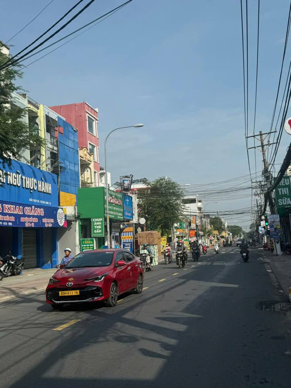 BÁN NHÀ MẶT TIỀN NGUYỄN ẢNH THỦ 4.2X27M ĐÚC 3 TẤM VỊ TRÍ ĐẸP