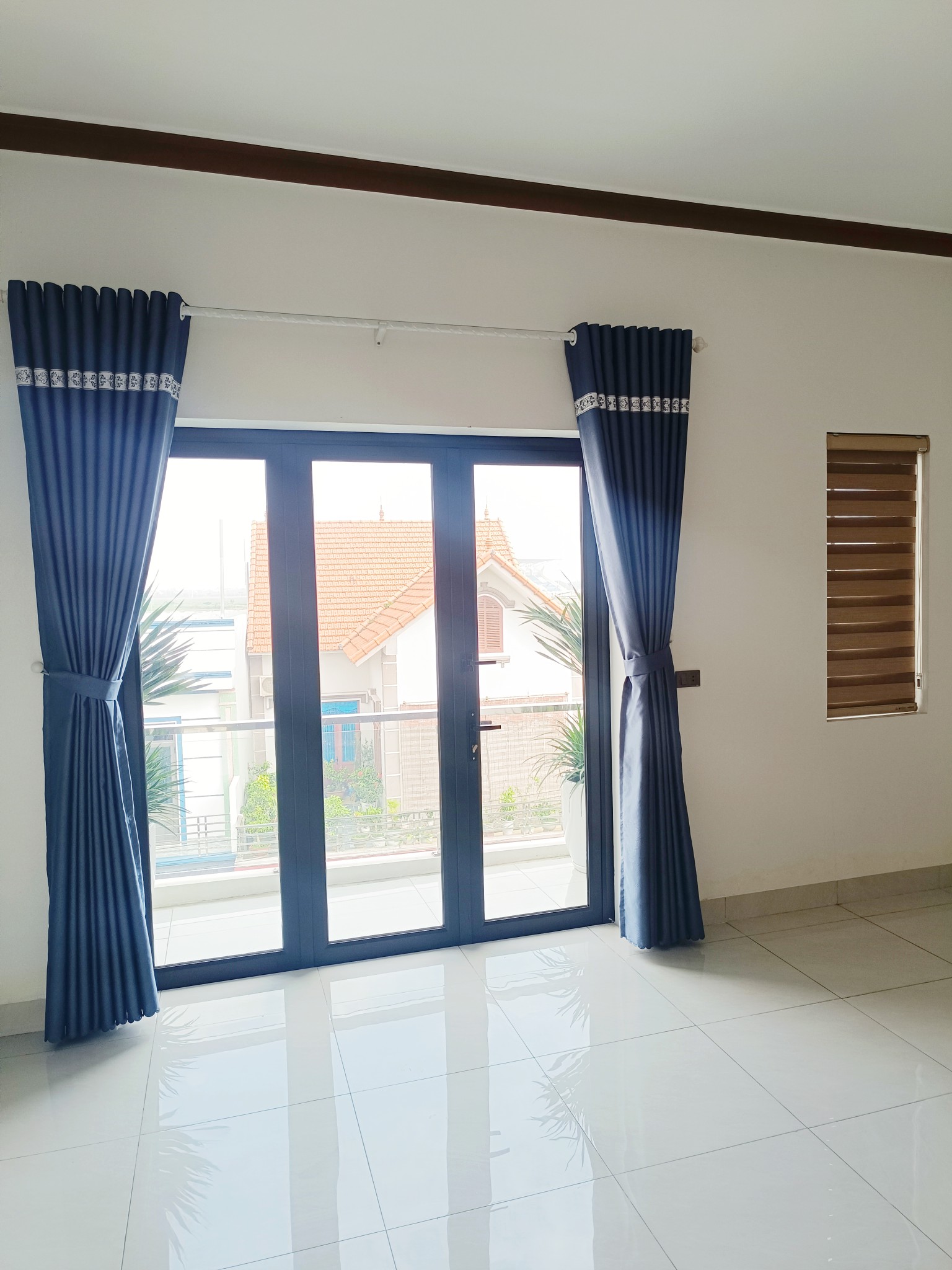 Bán nhà phân lô VIP Lạc Trung, Hai Bà Trưng, DT76m,MT 5.9m,vị trí đẹp, vừa ở vừa kinh doanh, dòng tiền ổn định