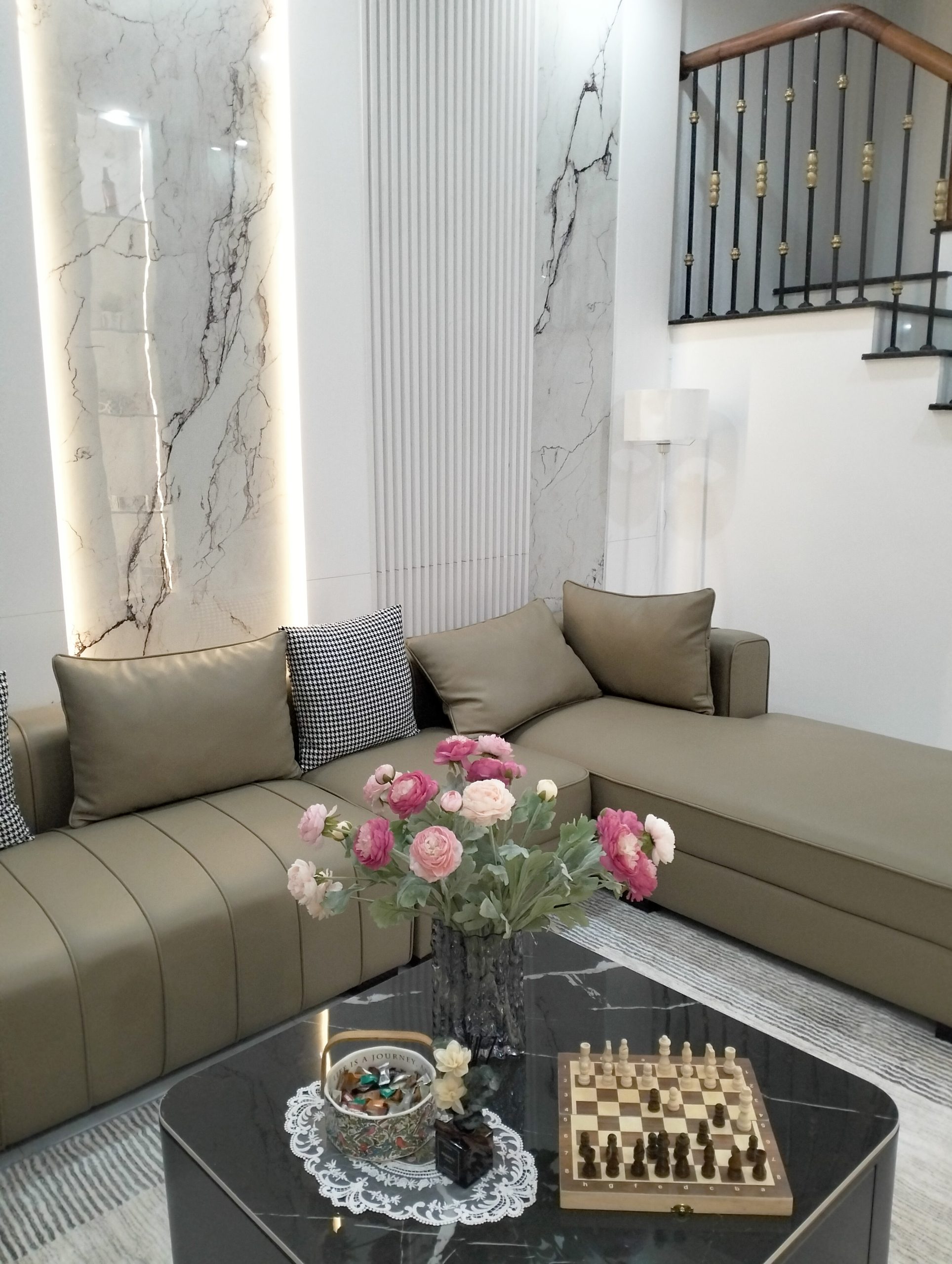 HAI BÀ TRƯNG - 4 TẦNG - 4 NGỦ - 48M2 - NHÀ ĐẸP FULL NỘI THẤT - CHỈ HƠN 9Đ