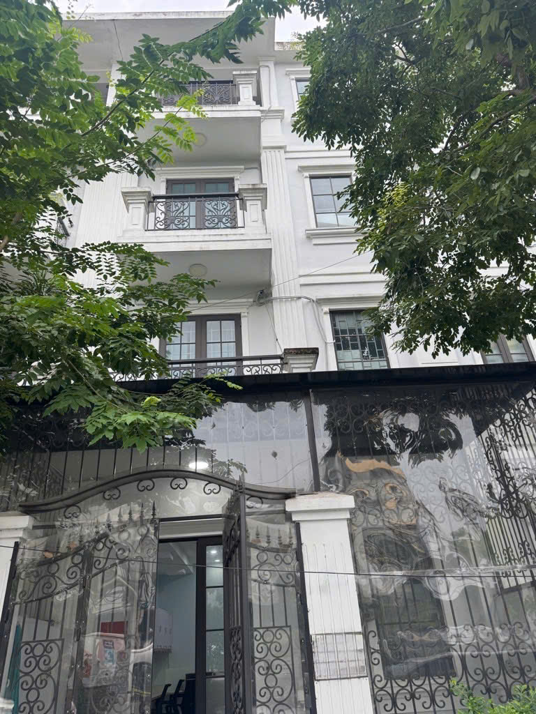 HOT NHÀ PHỐ ĐẸP - GIÁ TỐT - VỊ TRÍ ĐẮC ĐỊA Tại Khu đô thị Đại Kim, Hoàng Mai, Hà Nội