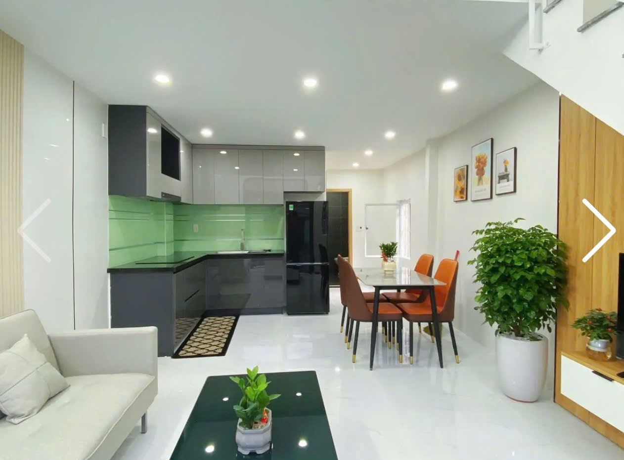 Nhà 2 tầng kiệt Hoàng Diệu . Nhà mới đẹp full nội thất