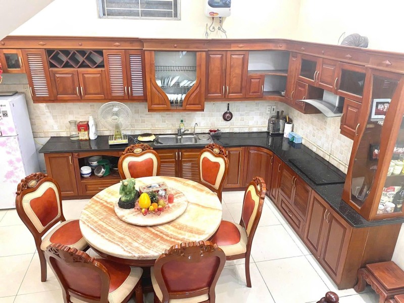 BÁN NHÀ NGÕ TO – NGÔ GIA TỰ, ĐỨC GIANG – 68M² – GIÁ 15.8 TỶ