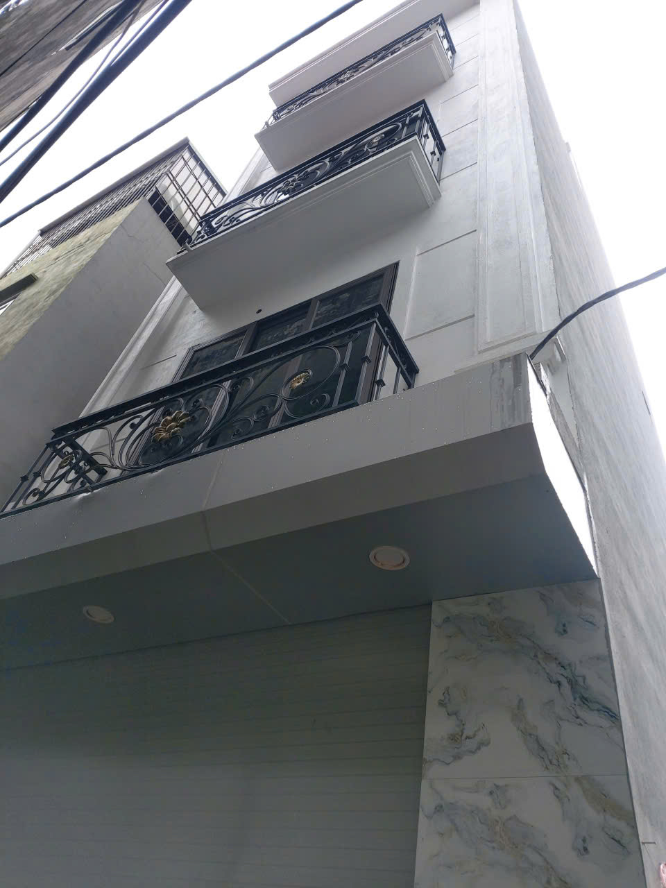 BÁN NHÀ MỚI 5T, MẶT TIỀN 4M, ĐỐI DIỆN TRỤ SỞ CA PHƯỜNG KIẾN HƯNG - CHỈ 6.5 TỶ