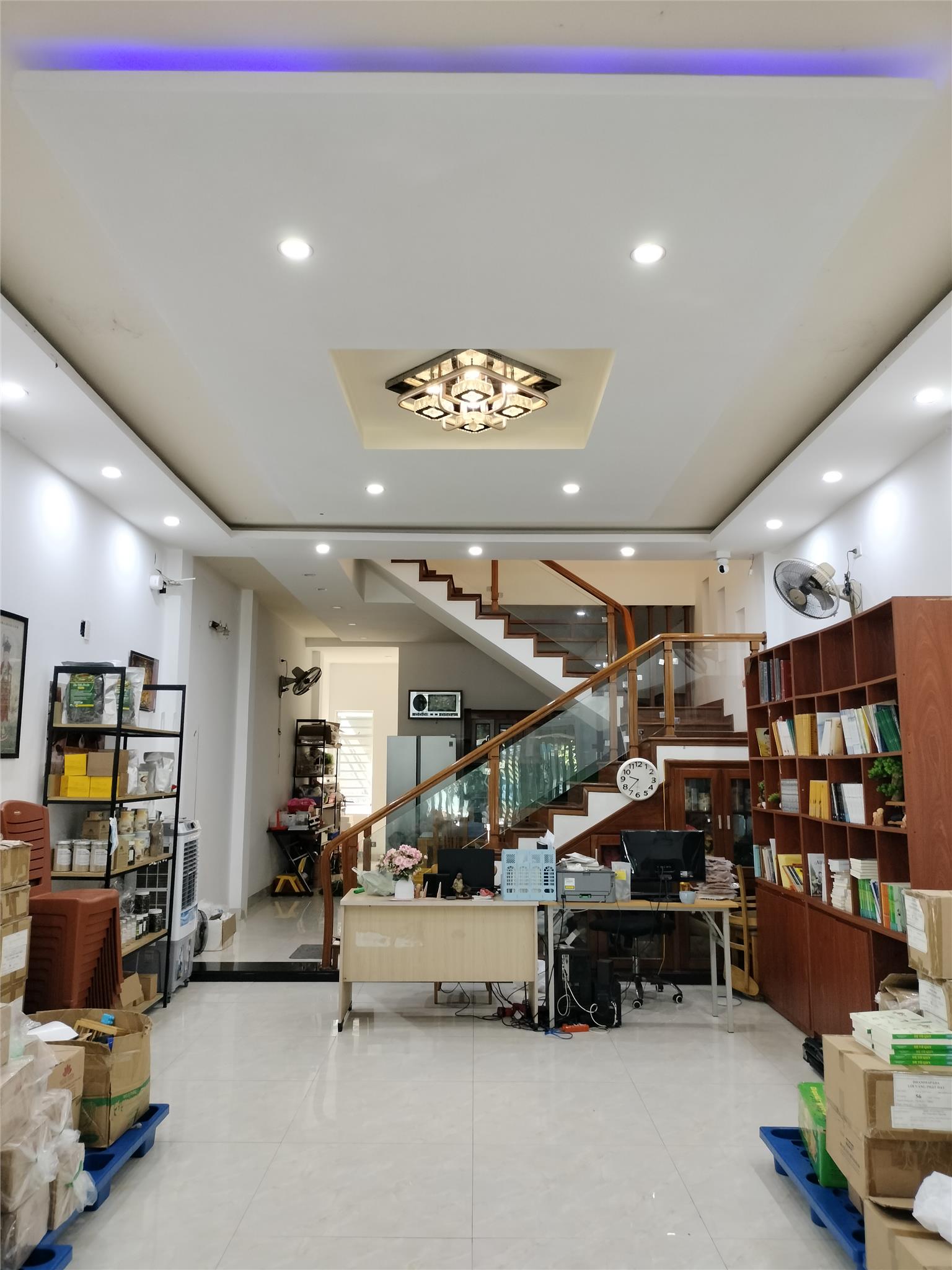 NHÀ 2 TẦNG MẶT TIỀN MẸ THỨ – HÒA XUÂN, CHỈ 6,5 TỶ!