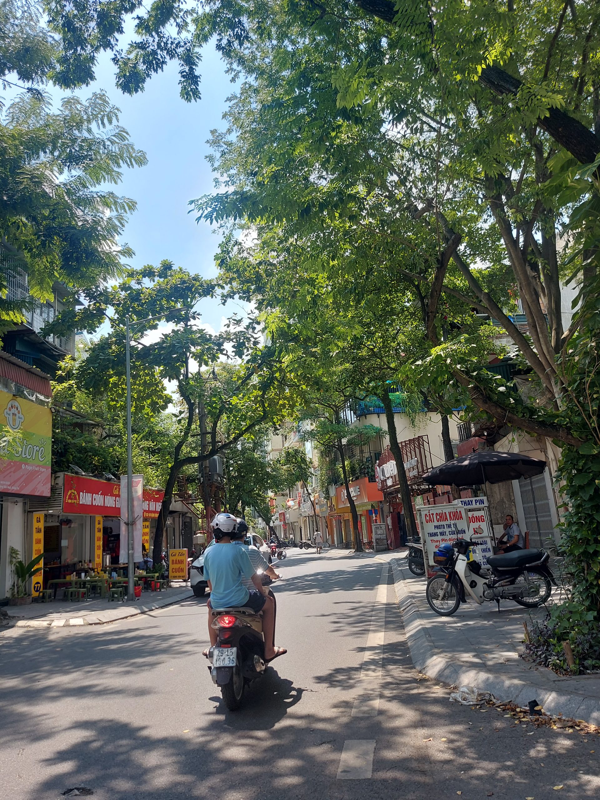 BÁN NHÀ - ĐẶNG VĂN NGỮ - CĂN TẦNG 1 - MẶT TIỀN RỘNG - KINH DOANH - DÒNG TIỀN - 120M NHỈNH 15 TỈ ,,,