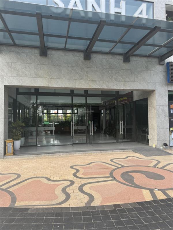 Bán chân đế góc 2 tầng tại Chung cư Sky Oasis, 10,5 tỷ, mặt tiền lớn, 166m2, đẹp, nhiều tiện ích