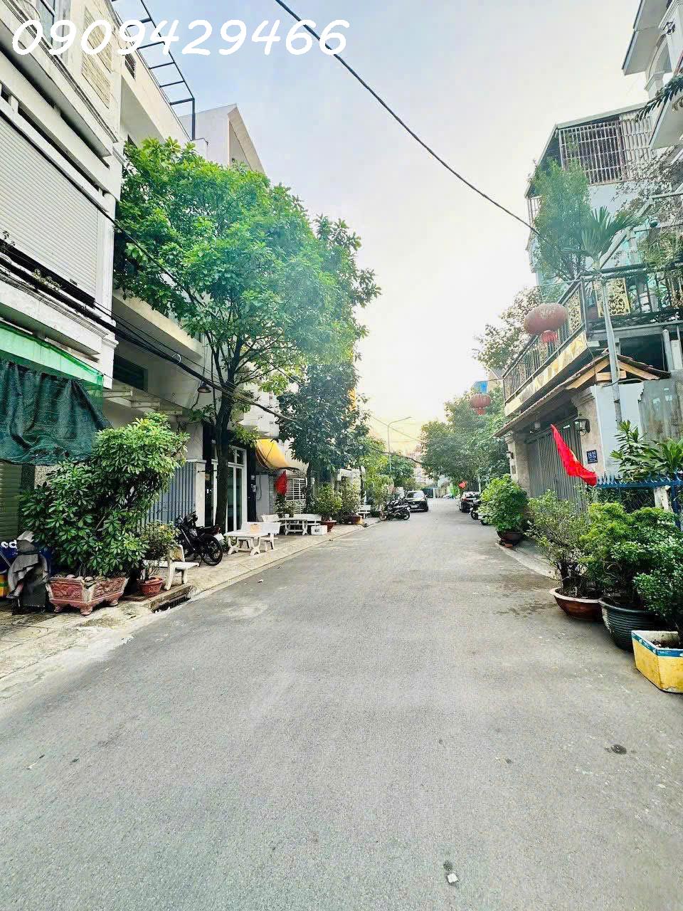 5,1 TỶ – QUẬN 7 – HẺM XE HƠI – SỔ HỒNG RIÊNG – GẦN NGUYỄN THỊ THẬP