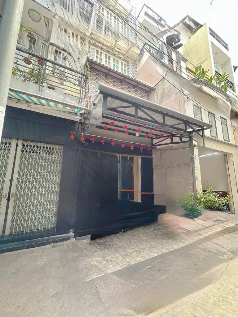 VIP BÀU CÁT – 5 TẦNG – DTSD 117M² – DÒNG TIỀN 17TR/THÁNG – GIÁ CHỈ 6.X