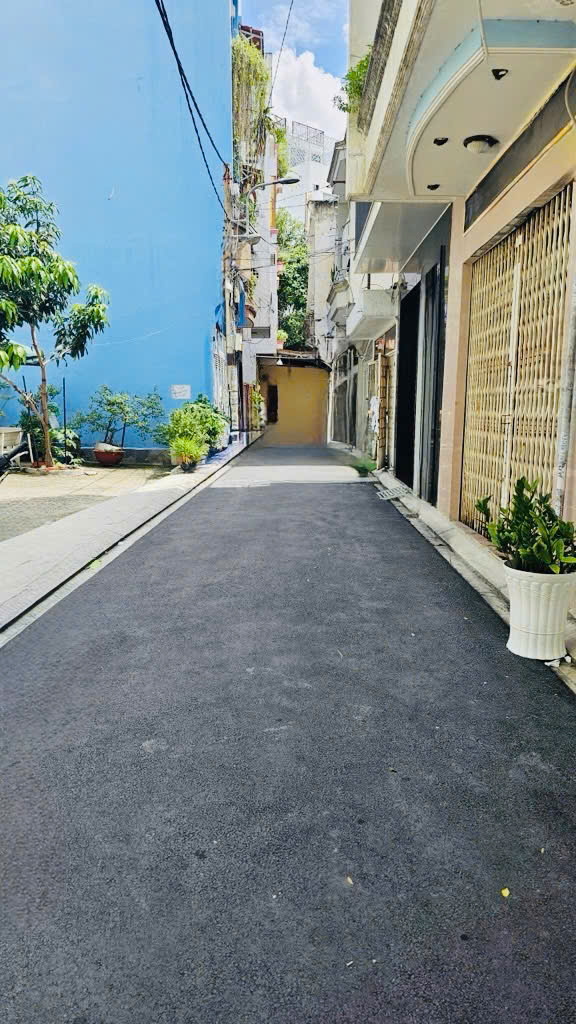 NHÀ BÁN TRUNG TÂM TÂN BÌNH – HẺM Ô TÔ – DÒNG TIỀN 8TR/TH – TIỆN XÂY MỚI – $ 7.X