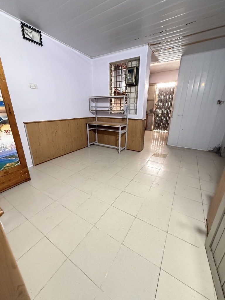 Bán nhà tập thể tầng 1 nguyễn an ninh 60M long lanh 2 mặt ngõ kinh doanh hoàng mai