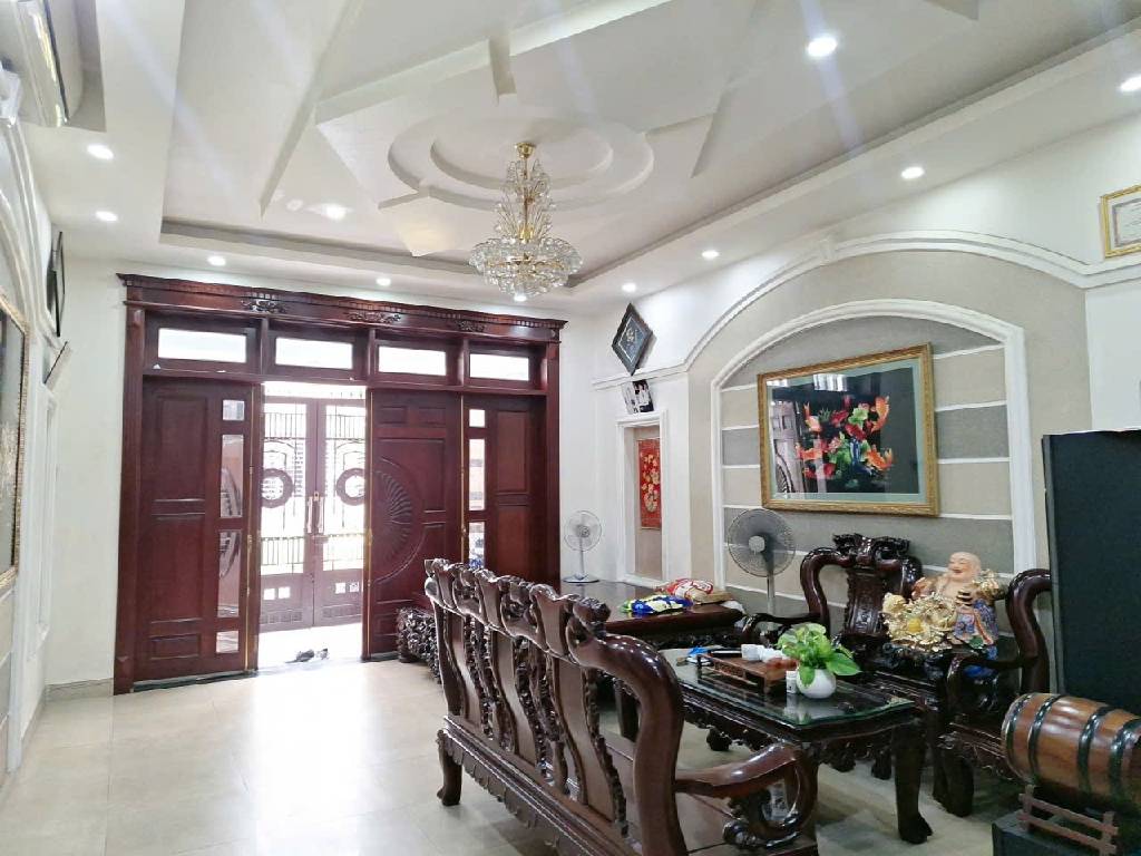 Bán nhà mặt tiền ở ngay Phạm Thế Hiển 5x24, 4 tầng, chợ Phú Lợi 2 chỉ 9 tỷ 2 LH-0931172218