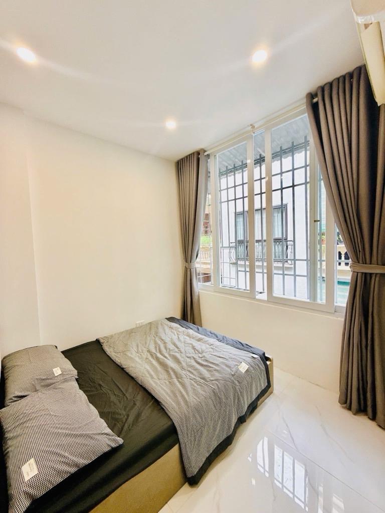 Chỉ 6 tỷ sở hữu ngay nhà gần phố Lạc Long Quân 36m², 5 tầng, dân xây