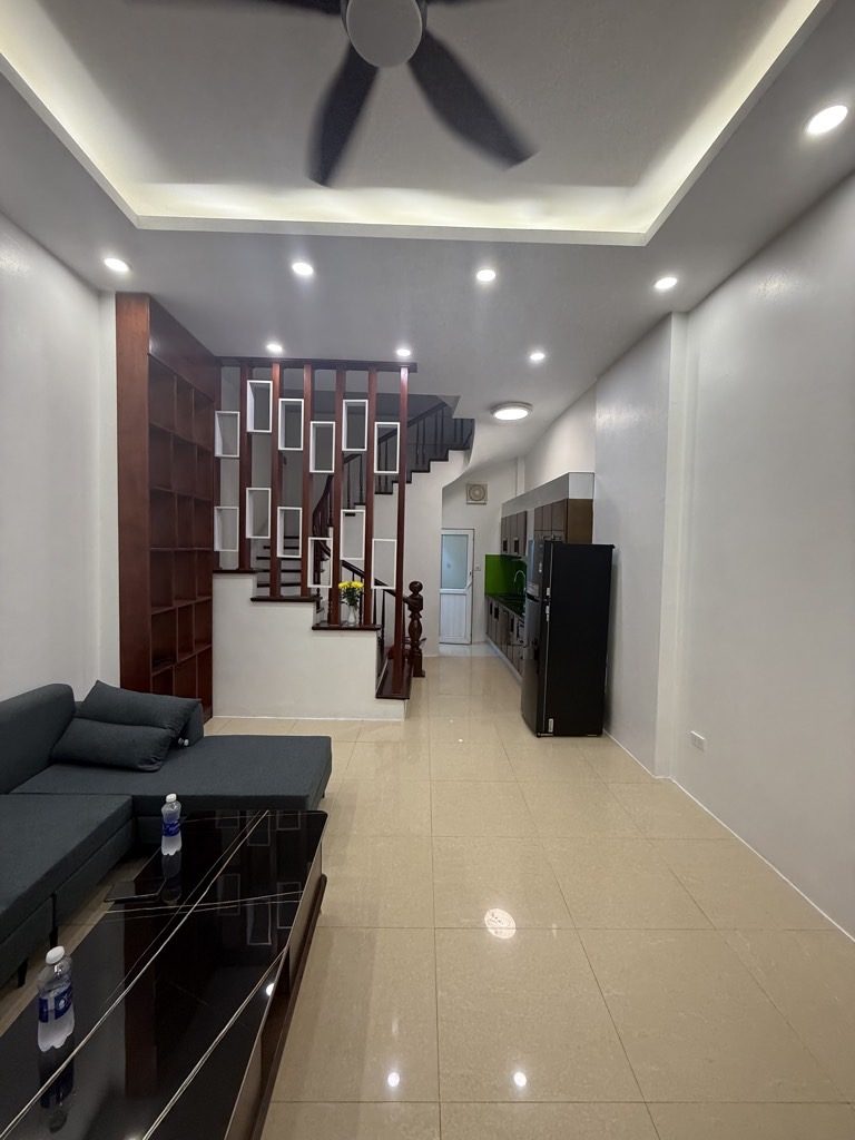 Thịnh Hào nhà đẹp sang trọng 7 tầng, gara, siêu đẹp