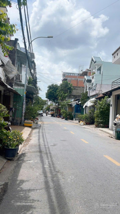 Bán nhà mặt tiền Bình Tân giáp Aeon Tân Phú, 61m², giá chỉ 6.9 tỷ Vị trí vàng, đầu tư sinh lời