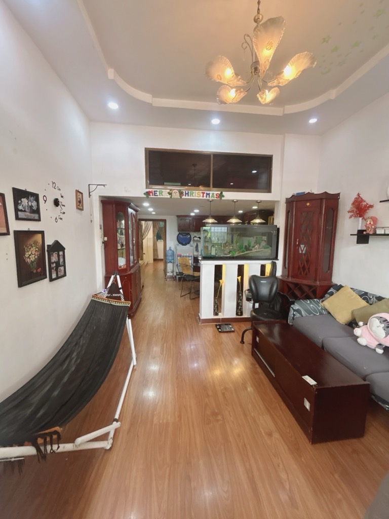 Bán Gấp Chung Cư Trần Quang Diệu, Q.3 - Giá Hời 2.5 Tỷ có sổ