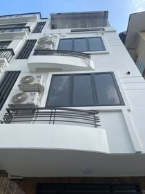 Bán Siêu phẩm MP Đại La,Minh Khai, 7 tầng, thang máy, lô góc, nội thất xịn, KD, giá 35 tỷ
