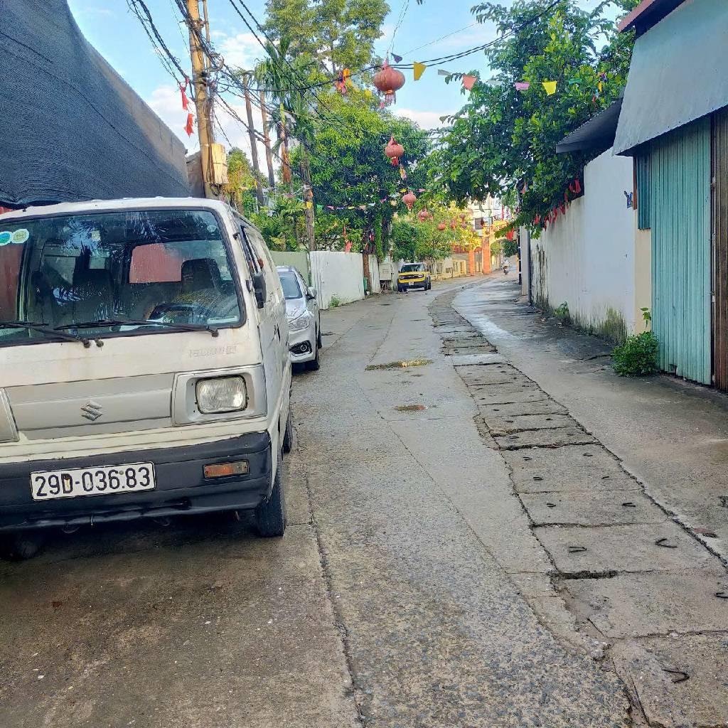 Nhà mới Kẻ Vẽ 40m2, 5 tầng, lô góc, sân để ô tô riêng